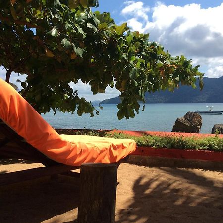 Floraly Komba Hotel - Nosy Komba Buitenkant foto