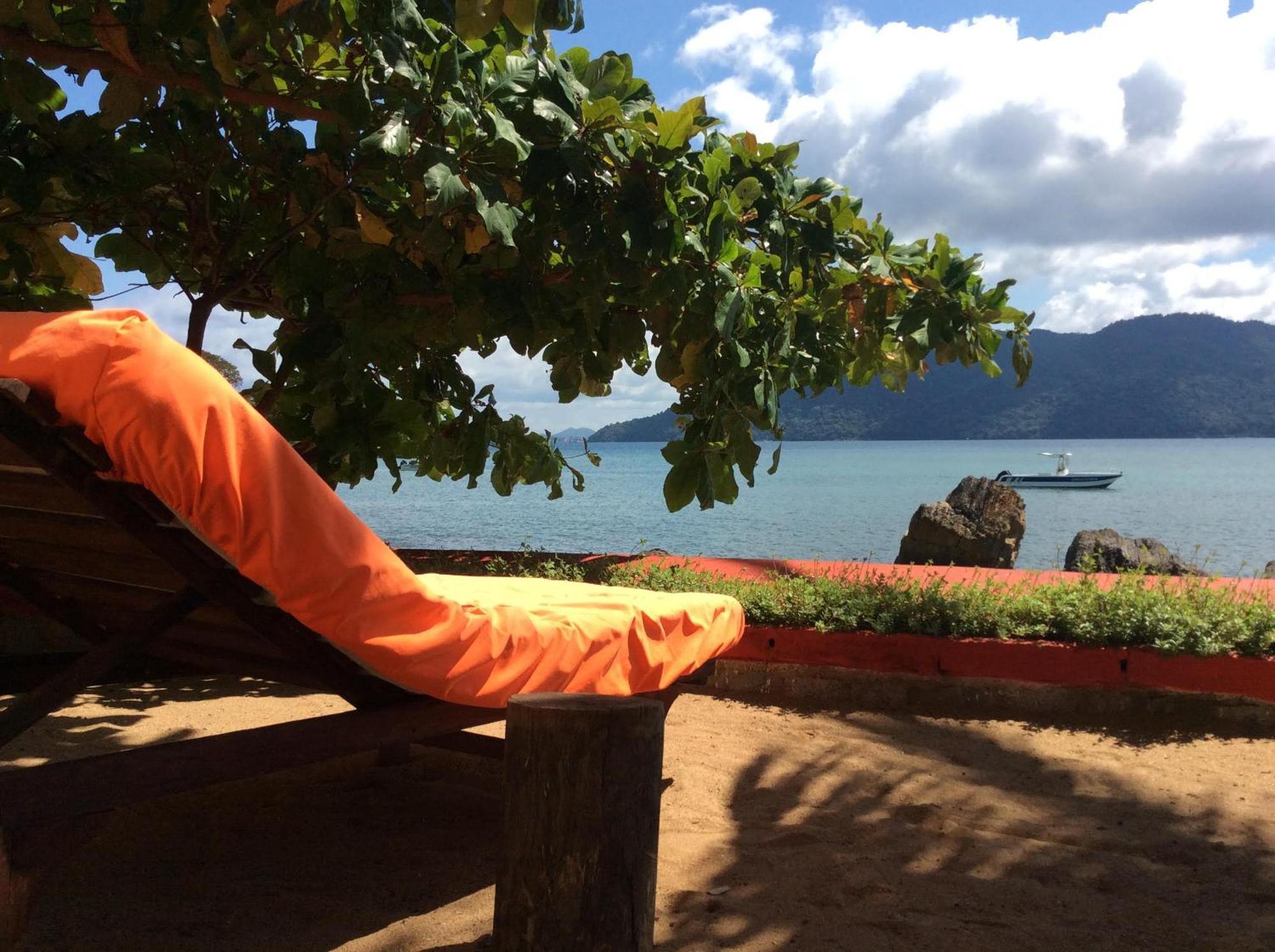 Floraly Komba Hotel - Nosy Komba Buitenkant foto